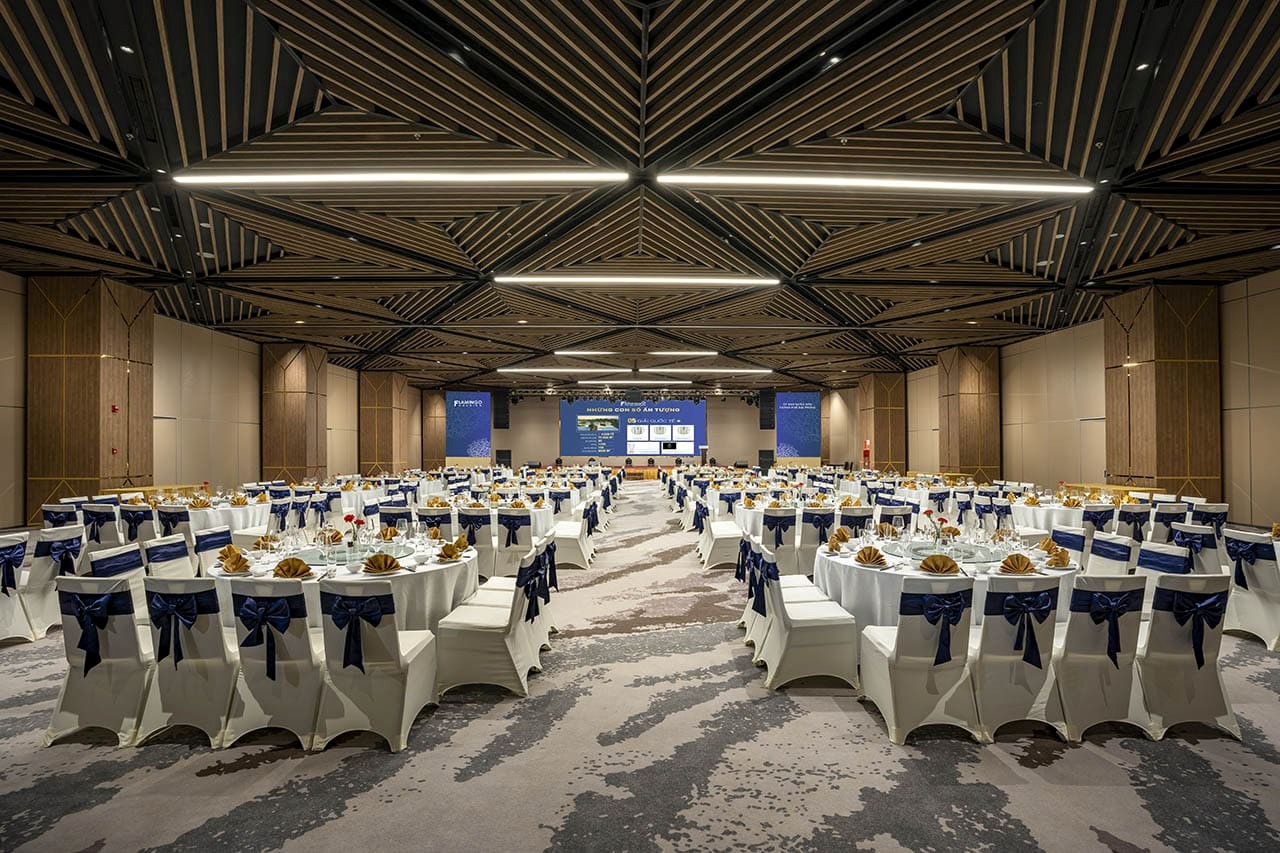 Trung t&acirc;m hội nghị, hội thảo Opera Convention Center tại Flamingo C&aacute;t B&agrave; Resorts