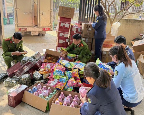 Quảng Trị xử lý vi phạm thị trường hơn 4,8 tỷ đồng dịp cao điểm