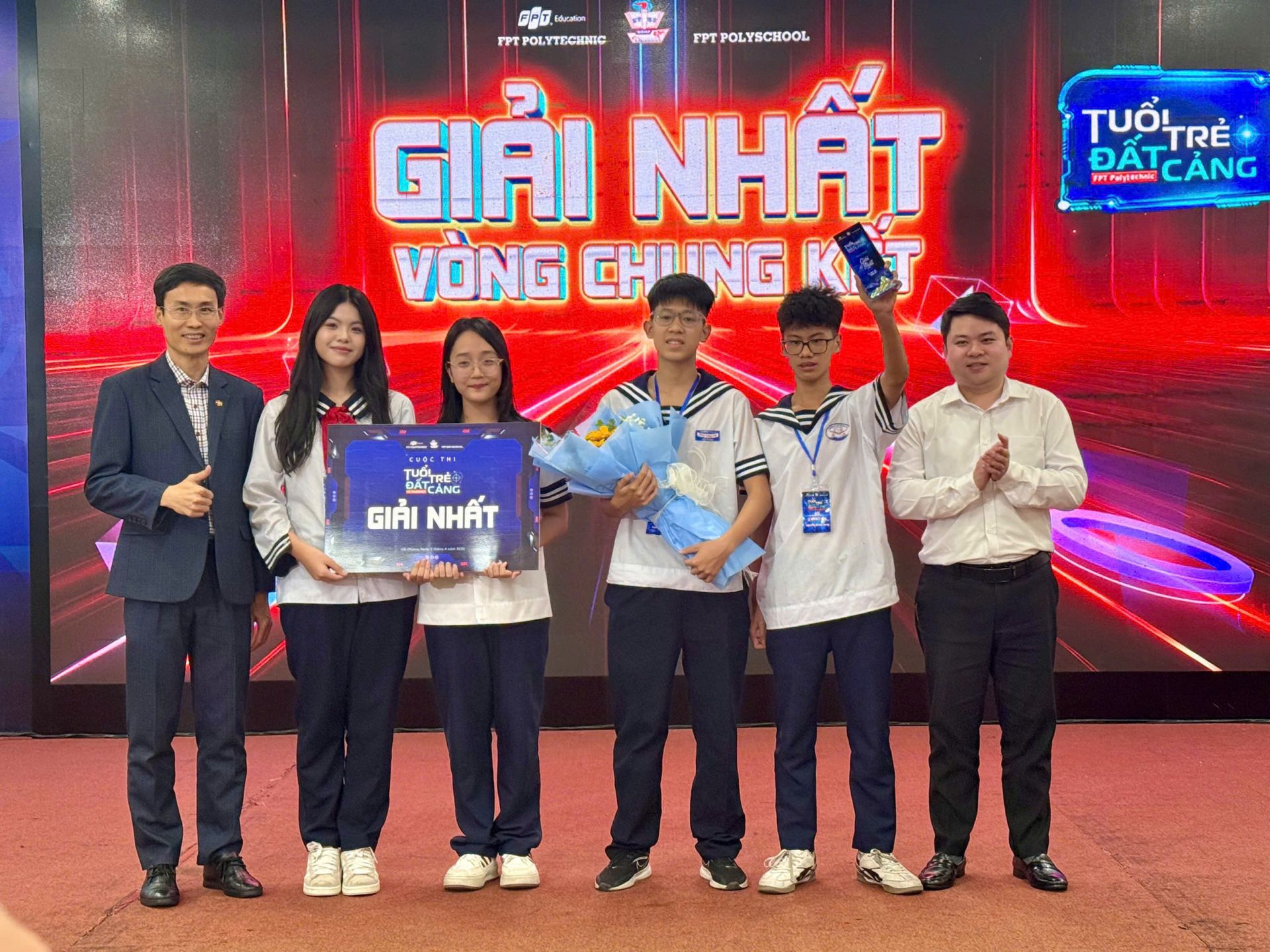 Hải Phòng: Chung kết Cuộc thi “Tuổi trẻ đất Cảng – Tư duy số chạm AI”