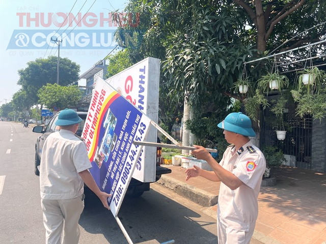 Đà Nẵng: Phường Hải Vân ra quân đảm bảo trật tự và môi trường mỹ quan đô thị