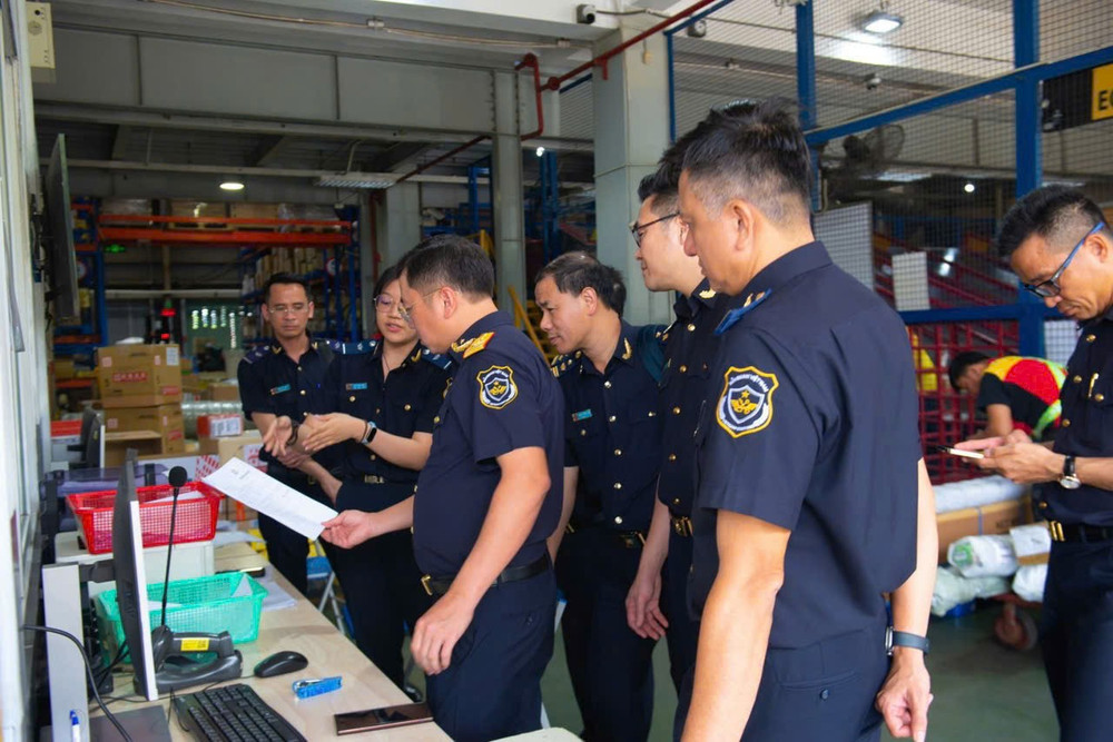 Cục Hải quan: Thu thuế hàng giá trị thấp là bước điều chỉnh quan trọng