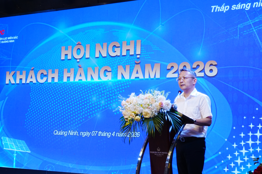 &Ocirc;ng H&agrave; Huy T&acirc;m, Ph&oacute; Tổng Gi&aacute;m đốc Tổng C&ocirc;ng ty Điện lực miền Bắc, khẳng định Quảng Ninh l&agrave; một trong những địa b&agrave;n trọng điểm ưu ti&ecirc;n đầu tư c&aacute;c dự &aacute;n lưới điện