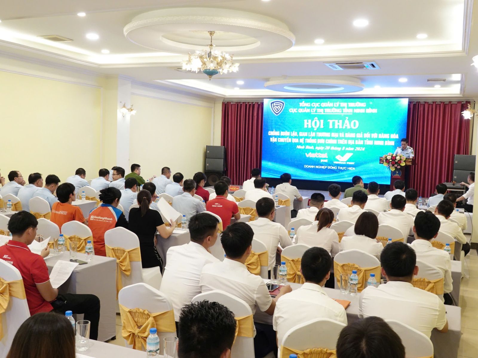 Nâng cao hiệu quả phối hợp, giữ vững “trận địa” văn hóa trong phòng, chống hàng giả