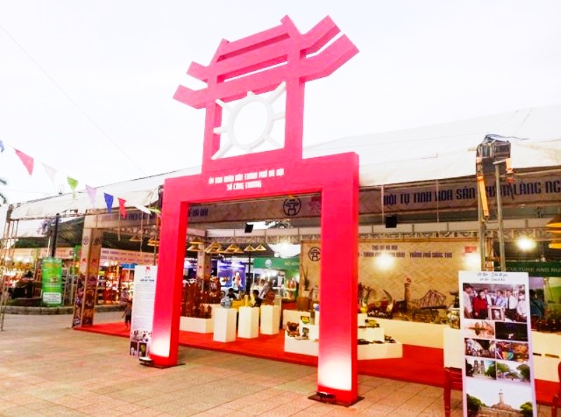 Khoảng 240 gian hàng tại “Hội chợ thương mại Festival Huế 2026”