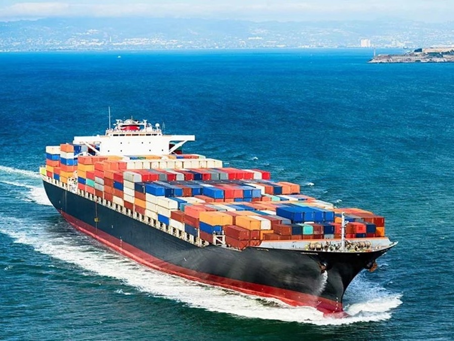 Giảm phí cảng thủy, mở dư địa cho vận tải xanh phát triển