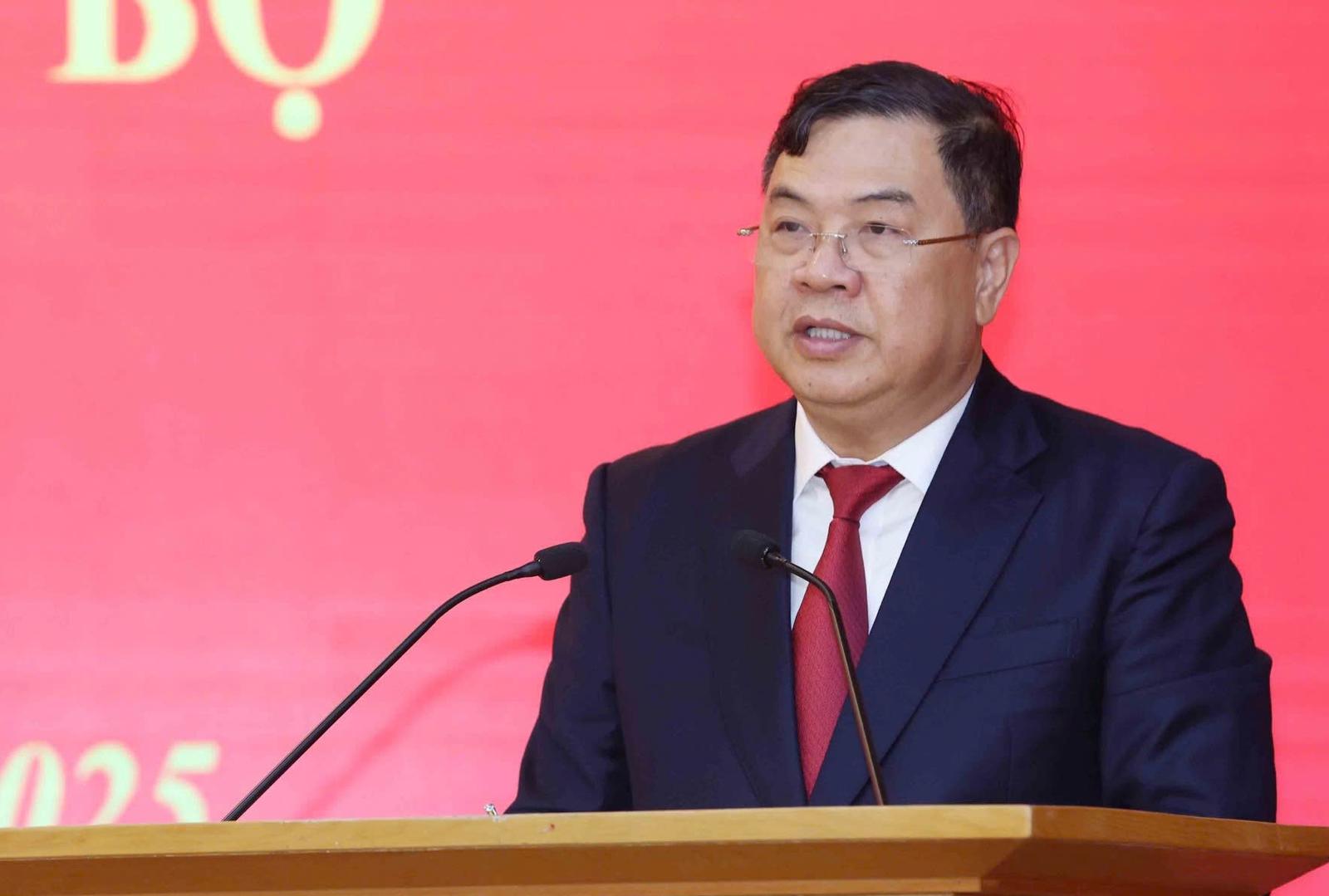 Ph&oacute; Thủ tướng Phạm Gia T&uacute;c