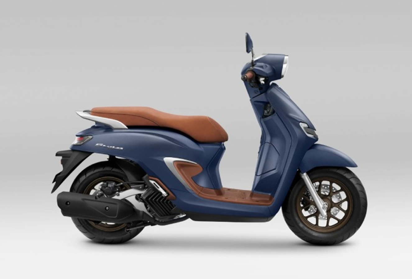 Xe tay ga nhập khẩu Honda Stylo 2026 về đại lý tư nhân với giá ngang tầm SH