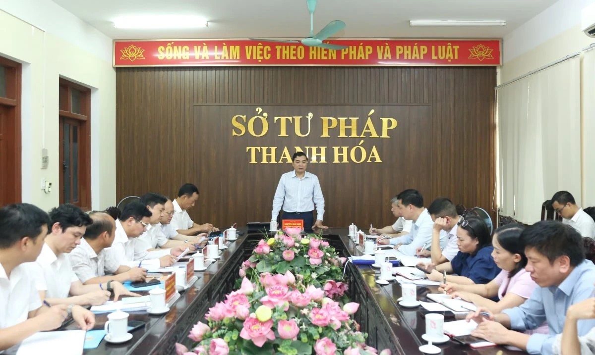 Chủ tịch UBND tỉnh Thanh Hóa làm việc với Sở Tư pháp về kết quả thực hiện nhiệm vụ quý I