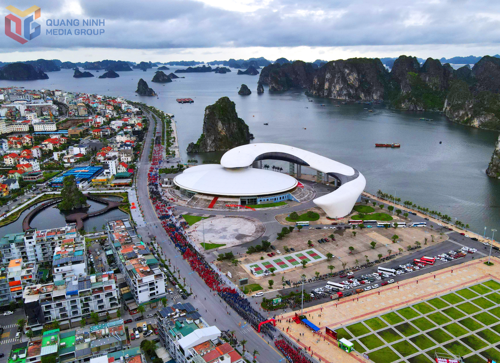 Lấy ý kiến Nhân dân về việc thành lập thành phố Quảng Ninh