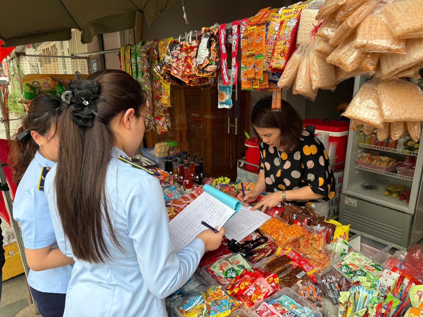 Sơn La: Siết chặt quản lý và nâng cao an toàn vệ sinh đối với thức ăn đường phố