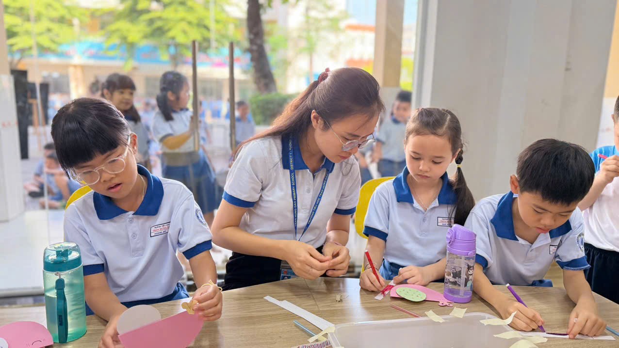 TP. HCM công bố loạt mốc thời gian tuyển sinh lớp 1, lớp 6 năm học mới