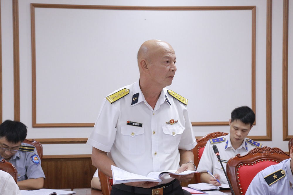 C&aacute;c đại biểu thảo luận, đ&oacute;ng g&oacute;p &yacute; kiến tại Hội thảo.