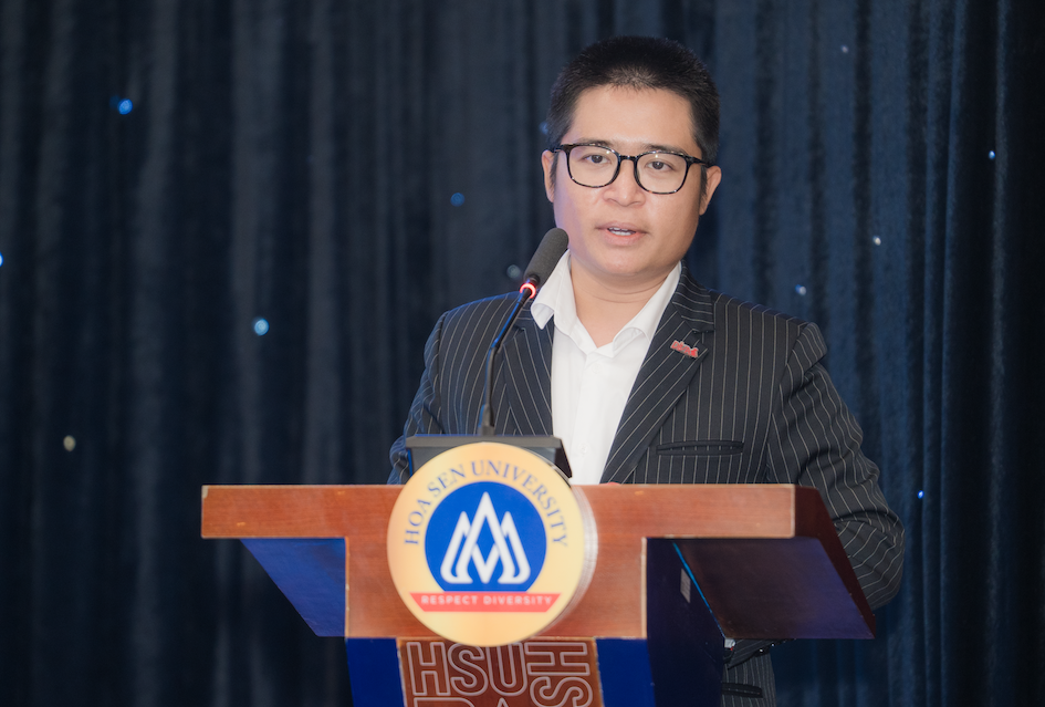 &Ocirc;ng Phạm Khương Toản - Gi&aacute;m đốc C&ocirc;ng ty Cổ phần Th&uacute; cưng v&agrave; Th&uacute; y DIVA, doanh nghiệp đồng h&agrave;nh c&ugrave;ng cuộc thi xuy&ecirc;n suốt 4 m&ugrave;a ph&aacute;t biểu tại sự kiện.