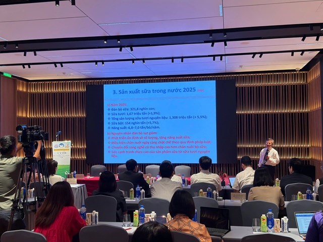 Họp báo công bố sự kiện chuỗi triển lãm từ ngày 28 - 31/5/2026 tại Cung Văn hóa Hữu Nghị, Hà Nội với chủ đề: “Chuỗi giá trị ngành sữa: Đổi mới sáng tạo và Phát triển bền vững” Họp báo công bố sự kiện chuỗi triển lãm từ ngày 28 - 31/5/2026 tại Cung Văn hóa Hữu Nghị, Hà Nội với chủ đề: “Chuỗi giá trị ngành sữa: Đổi mới sáng tạo và Phát triển bền vững”