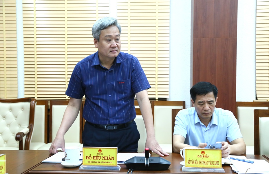 Sở Văn h&oacute;a, Thể thao v&agrave; Du lịch tỉnh Hưng Y&ecirc;n ph&aacute;t biểu tại cuộc họp.