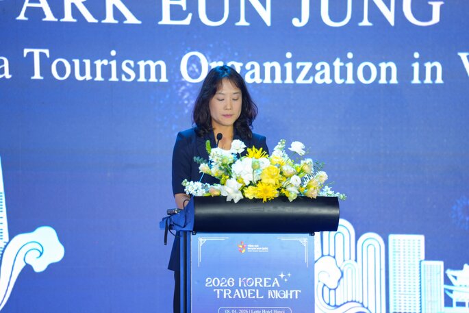 Bà Park Eun Jung - Trưởng đại diện KTO Việt Nam phát biểu tại sự kiện Bà Park Eun Jung - Trưởng đại diện KTO Việt Nam phát biểu tại sự kiện