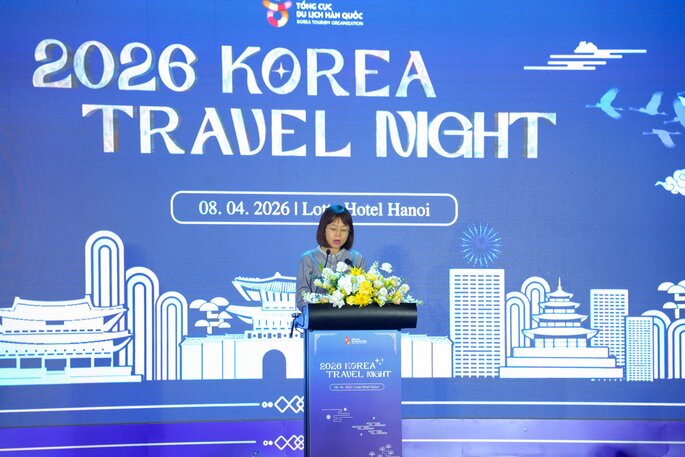 Bà Nguyễn Thị Hoa Mai - Phó Cục trưởng Cục Du lịch Quốc gia Việt Nam chia sẻ tại Korea Travel Mart 2026. Bà Nguyễn Thị Hoa Mai - Phó Cục trưởng Cục Du lịch Quốc gia Việt Nam chia sẻ tại Korea Travel Mart 2026.