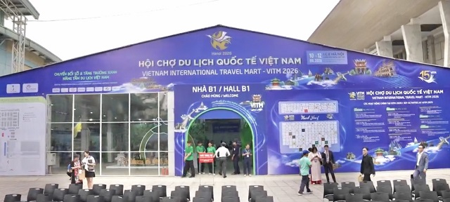 Mặt ch&iacute;nh diện s&acirc;n khấu Hội chợ VITM 2026. Ảnh: Th&agrave;nh Hưng