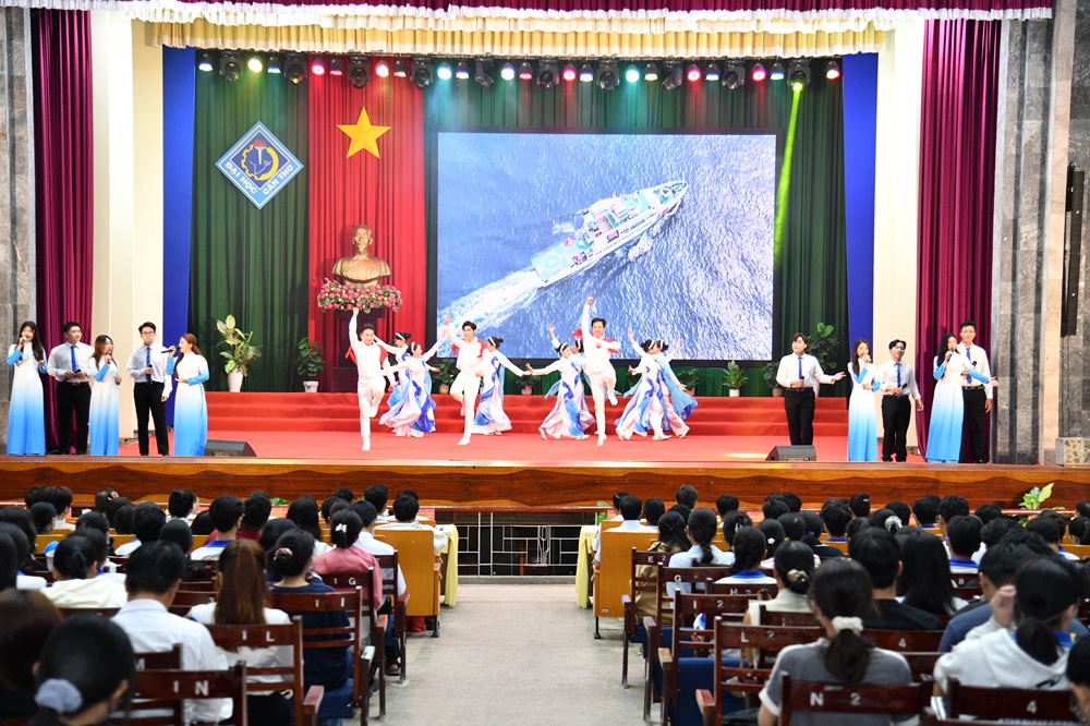 C&aacute;c tiết mục văn nghệ tại Hội nghị