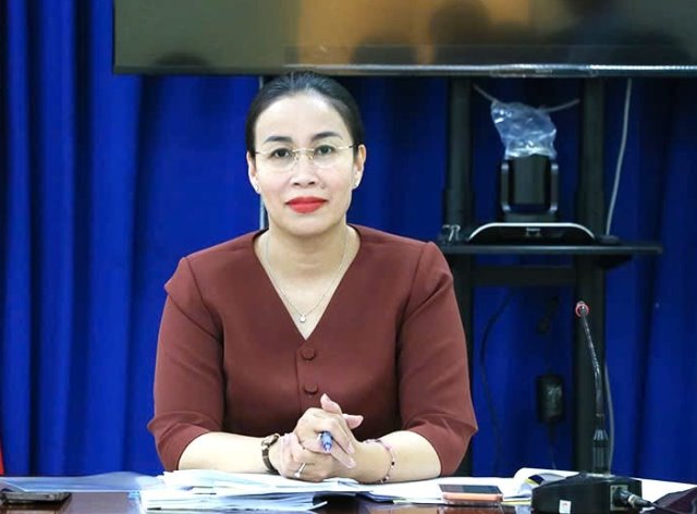 Ph&oacute; Chủ tịch UBND th&agrave;nh phố Nguyễn Thị Anh Thi chỉ đạo thời gian tới tăng cường c&ocirc;ng t&aacute;c thanh tra, kiểm tra an to&agrave;n thực phẩm tr&ecirc;n địa b&agrave;n th&agrave;nh phố. Ảnh: Ngọc H&agrave;