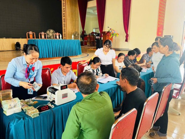 X&atilde; Hưng Nguy&ecirc;n Nam tăng tốc GPMB dự &aacute;n đường sắt tốc độ cao Bắc &ndash; Nam, việc chi trả đảm bảo c&ocirc;ng khai, minh bạch, đ&uacute;ng quy định v&agrave; đ&uacute;ng đối tượng thụ hưởng.