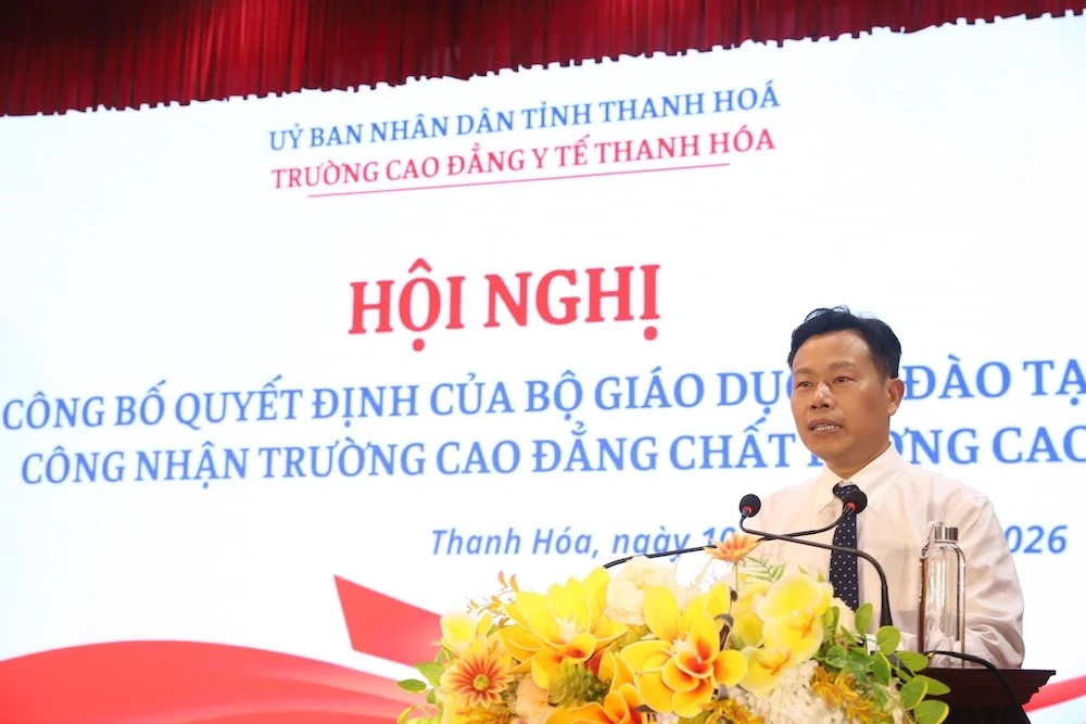 GS.TS L&ecirc; Qu&acirc;n, Thứ trưởng Bộ Gi&aacute;o dục v&agrave; Đ&agrave;o tạo, ph&aacute;t biểu tại hội nghị.