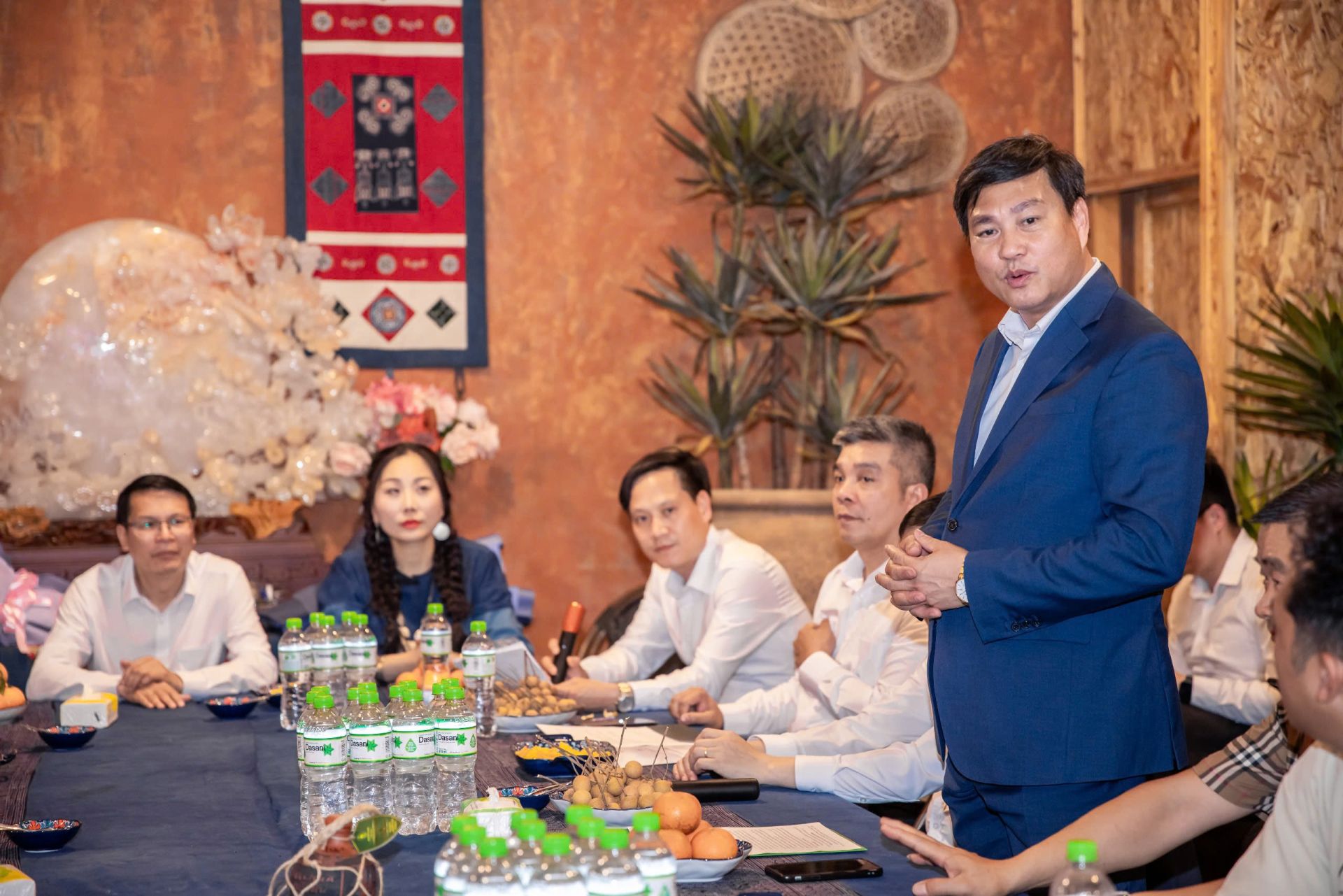 &Ocirc;ng Trần Sơn B&igrave;nh- Ph&oacute; Gi&aacute;m đốc Sở Văn ho&aacute;, Thể thao v&agrave; Du lịch tỉnh L&agrave;o Cai