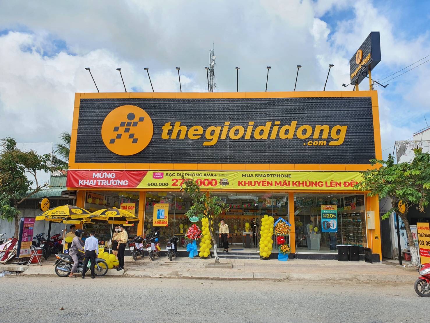 Thế Giới Di Động x&acirc;y dựng thương hiệu từ những điều &ldquo;rất nhỏ&rdquo;