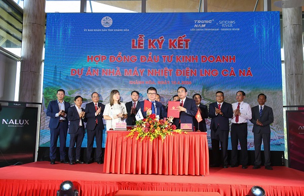 Khánh Hòa: Ký kết hợp đồng đầu tư kinh doanh dự án Nhà máy Nhiệt điện LNG và hợp đồng tín dụng Dự án Khu bến cảng Cà Ná giai đoạn 1