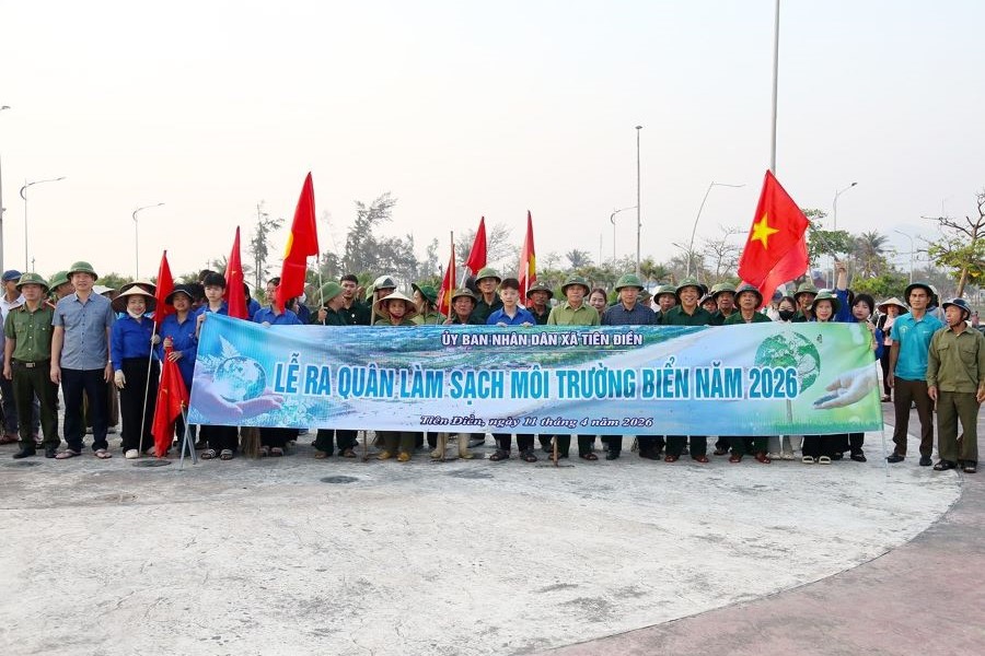 Hà Tĩnh: Ra quân làm sạch biển Xuân Thành, sẵn sàng đón mùa du lịch biển 2026