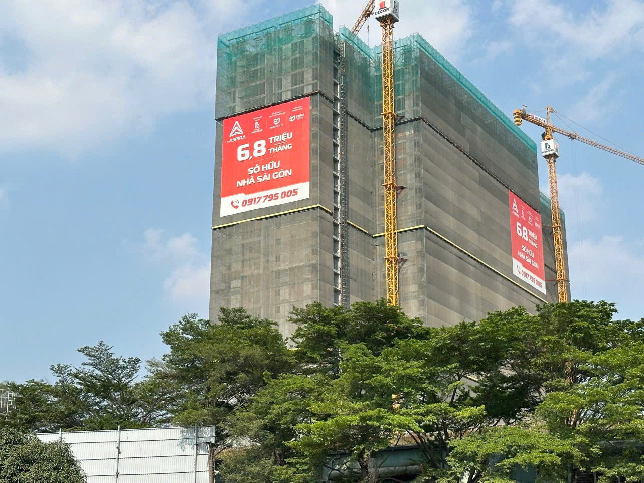 Căn hộ chuẩn cao cấp, giá tầm trung hút người mua ở thực