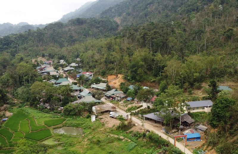 Khẩn trương thi công khu tái định cư bản Xa Mang trước mùa mưa bão