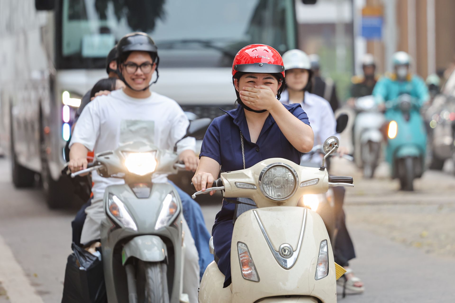 Nắng n&oacute;ng g&acirc;y gắt diện rộng