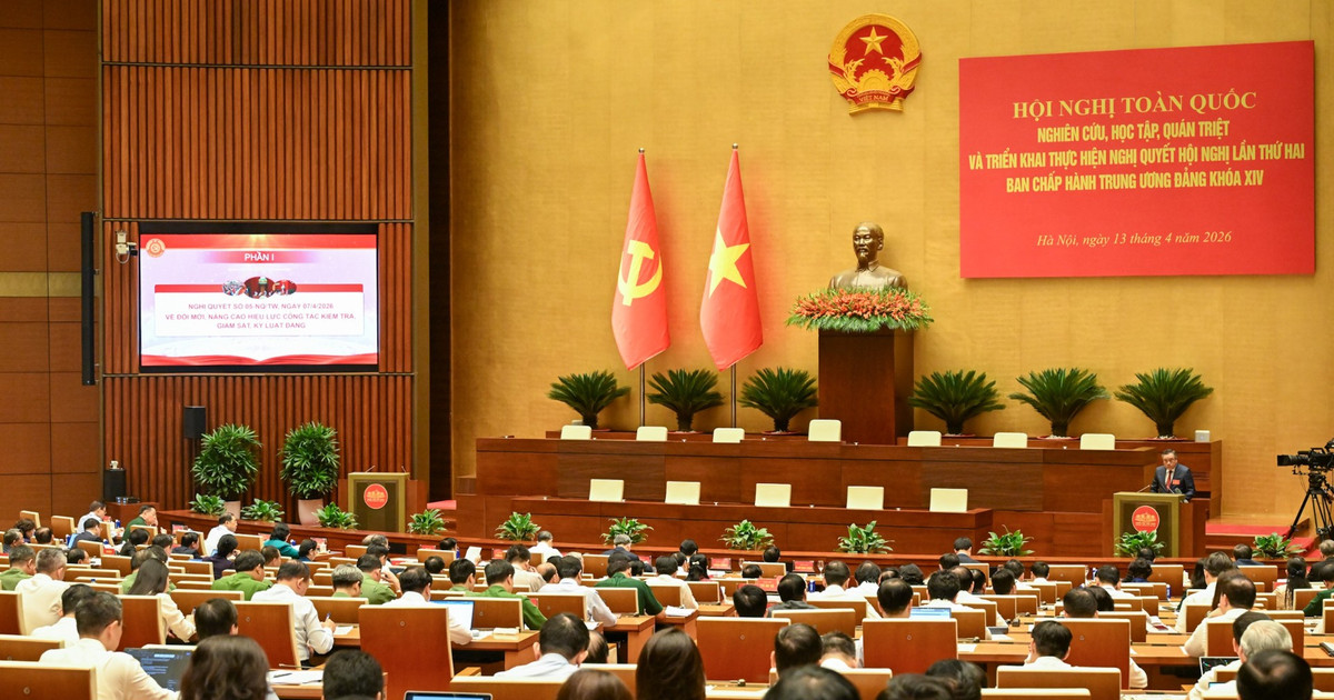 Hội nghị toàn quốc quán triệt Nghị quyết Hội nghị lần thứ hai Ban Chấp hành Trung ương Đảng khóa XIV