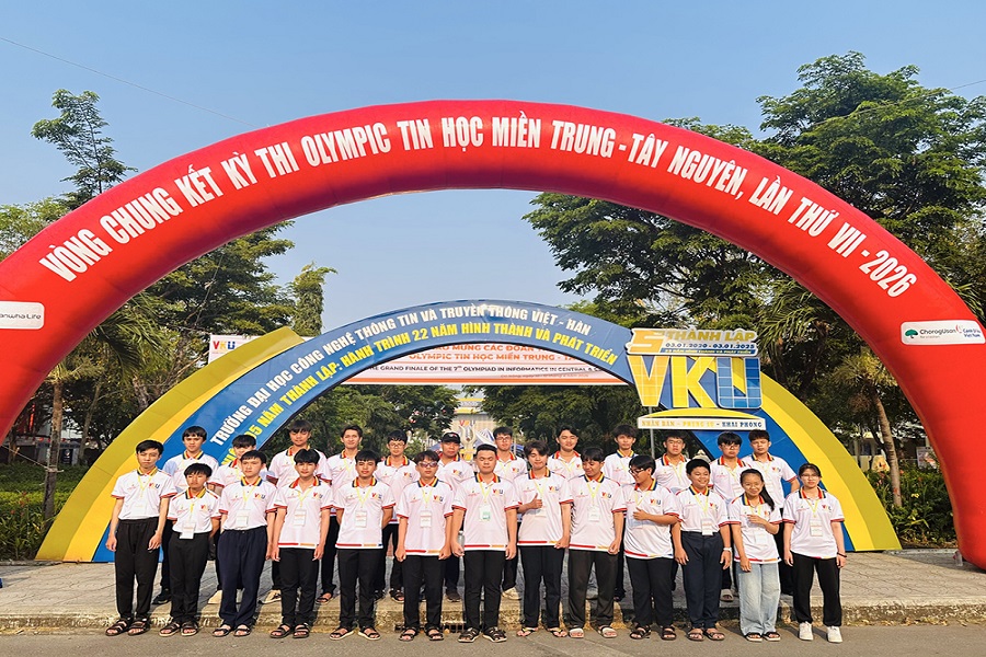 Đoàn học sinh Lâm Đồng tham gia Vòng Chung kết Kỳ thi Olympic Tin học miền Trung – Tây Nguyên lần thứ VII năm 2026 Đoàn học sinh Lâm Đồng tham gia Vòng Chung kết Kỳ thi Olympic Tin học miền Trung – Tây Nguyên lần thứ VII năm 2026