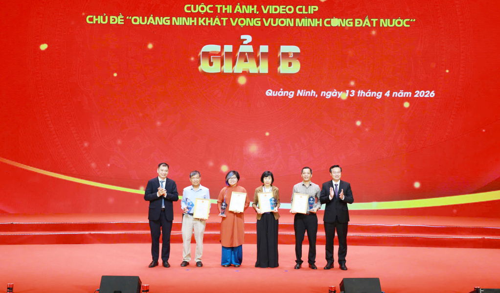 C&aacute;c t&aacute;c giả, nh&oacute;m t&aacute;c giả vinh dự nhận giải B cuộc thi ảnh, video clip