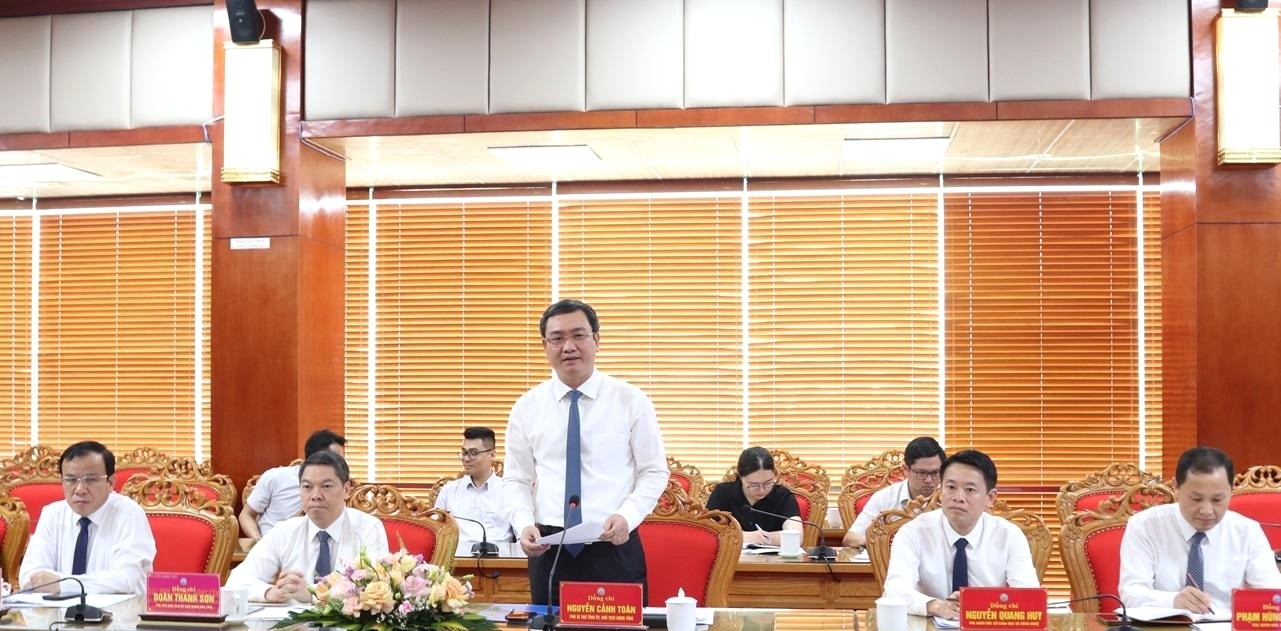 Chủ tịch UBND tỉnh Lạng Sơn Nguyễn Cảnh Toàn Chủ tịch UBND tỉnh Lạng Sơn Nguyễn Cảnh Toàn