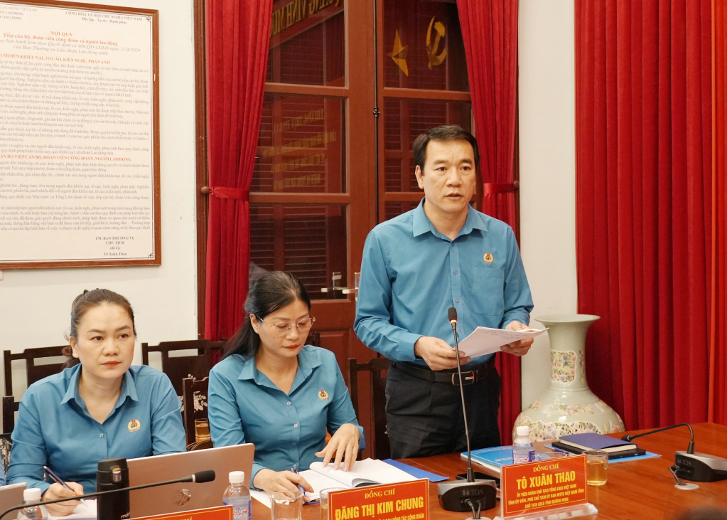 &Ocirc;ng T&ocirc; Xu&acirc;n Thao, Chủ tịch Li&ecirc;n đo&agrave;n Lao động tỉnh, Ph&oacute; Chủ tịch Uỷ ban MTTQ tỉnh Quảng Ninh, b&aacute;o c&aacute;o kết quả hoạt động Qu&yacute; I/2026