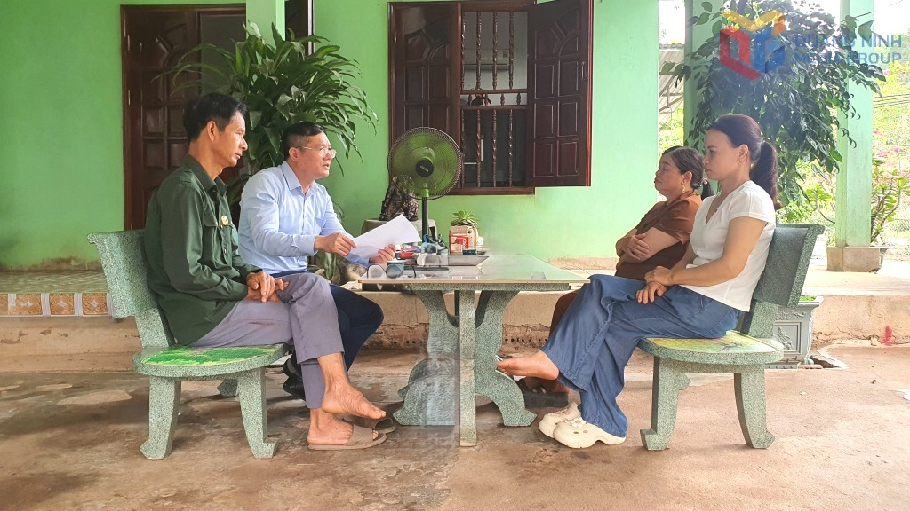 Ủy ban MTTQ x&atilde; tuy&ecirc;n truyền, vận động, tạo sự đồng thuận trong nh&acirc;n d&acirc;n ủng hộ GPMB dự &aacute;n