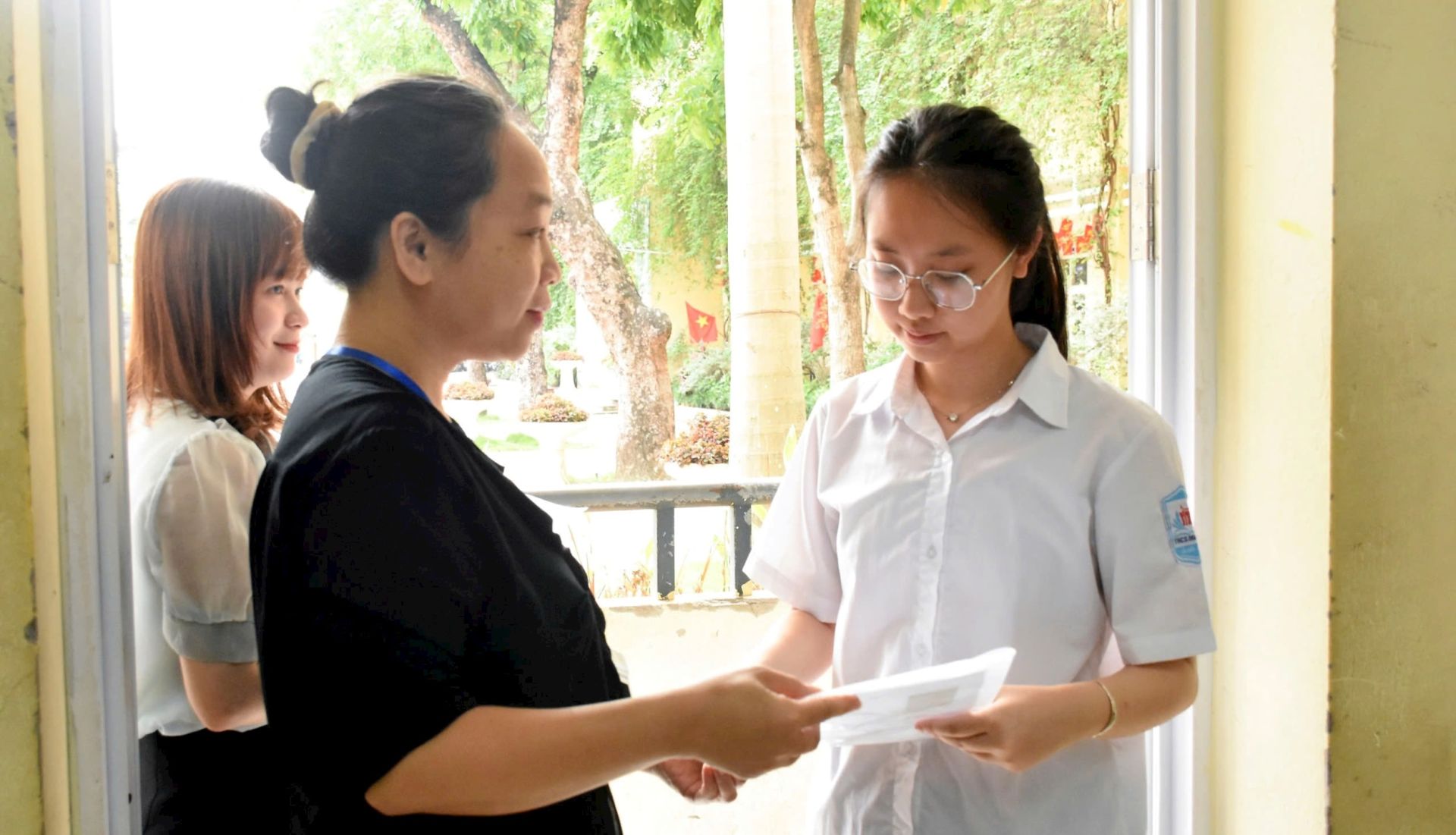 Gần 57.000 học sinh đ&atilde; đăng k&yacute; nguyện vọng thi v&agrave;o lớp 10 sau 3 ng&agrave;y. Ảnh: L&ecirc; Nguyễn.