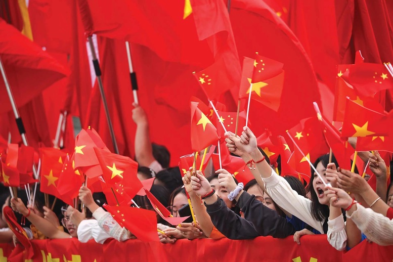 Quan hệ Việt Nam-Trung Quốc duy tr&igrave; đ&agrave; ph&aacute;t triển t&iacute;ch cực, kh&ocirc;ng kh&iacute; hợp t&aacute;c lan tỏa mạnh mẽ đến c&aacute;c cấp, c&aacute;c ng&agrave;nh v&agrave; c&aacute;c tầng lớp nh&acirc;n d&acirc;n.