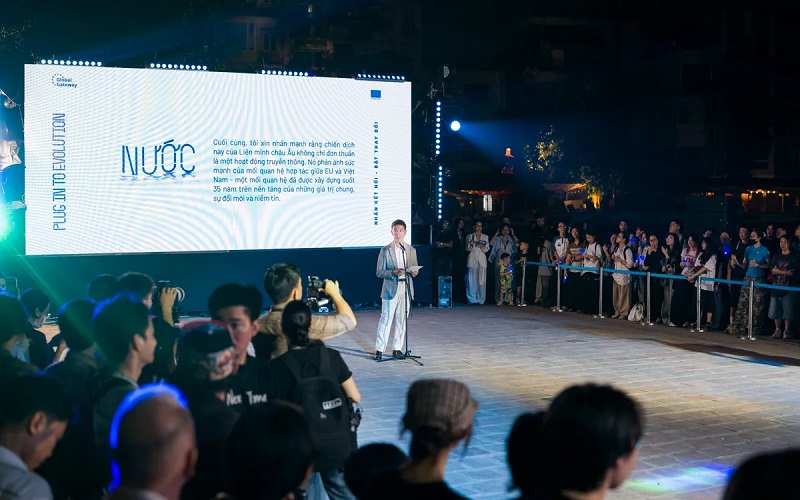 Ng&agrave;i Julien Guerrier, Đại sứ EU tại Việt Nam, chia sẻ tại sự kiện