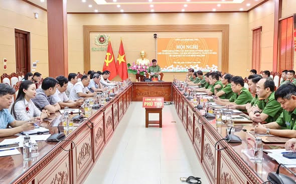 Quang cảnh hội nghị Quang cảnh hội nghị