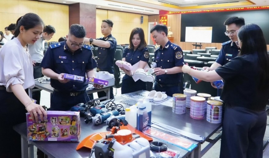 Cục Hải quan phối hợp kiểm soát hàng giả, hàng xâm phạm quyền sở hữu trí tuệ