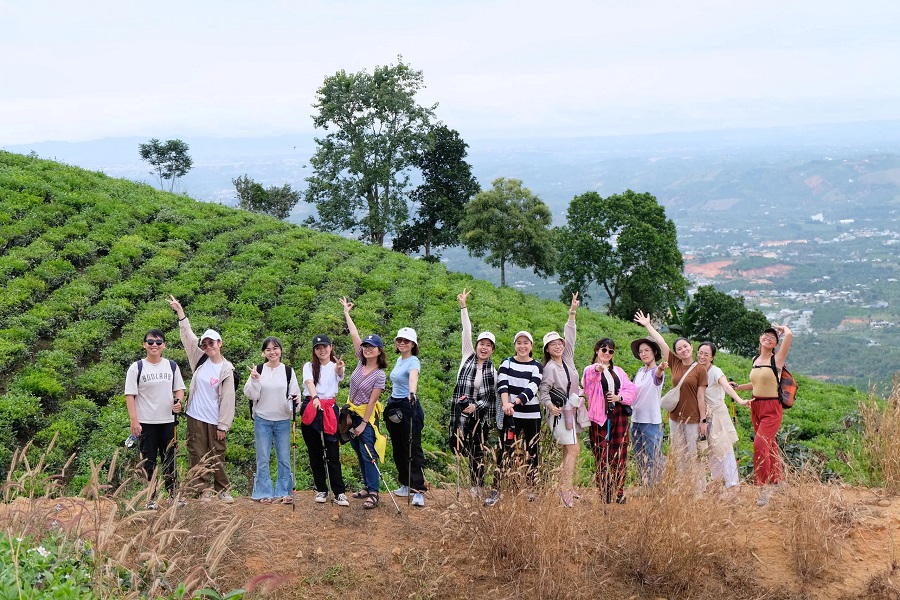 Lâm Đồng đã tổ chức các chương trình khảo sát du lịch cho báo chí, KOLs và doanh nghiệp lữ hành. Lâm Đồng đã tổ chức các chương trình khảo sát du lịch cho báo chí, KOLs và doanh nghiệp lữ hành.