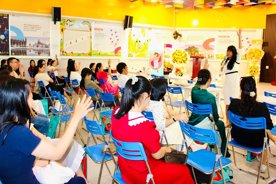 Workshop Cambridge VN290 đã mang đến nhiều nội dung chuyên môn thiết thực cho giáo viên Workshop Cambridge VN290 đã mang đến nhiều nội dung chuyên môn thiết thực cho giáo viên