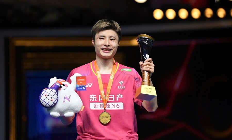 Shi Yu Qi - V&ocirc; địch đơn nam