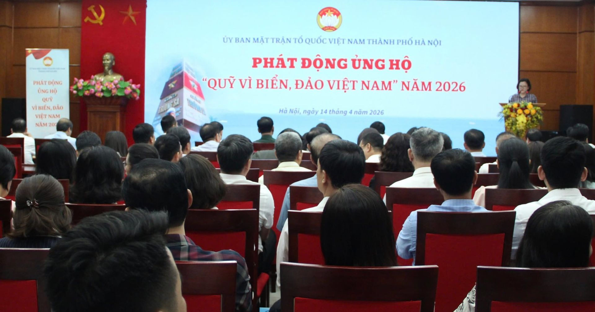 Hà Nội: Phát động ủng hộ Quỹ “Vì biển, đảo Việt Nam” năm 2026, tiếp nhận hơn 28 tỷ đồng ngay tại buổi lễ