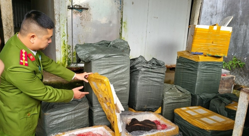 Báo động thực phẩm bẩn tấn công bếp ăn trường học: Khi "lá chắn" bị xuyên thủng từ bên trong