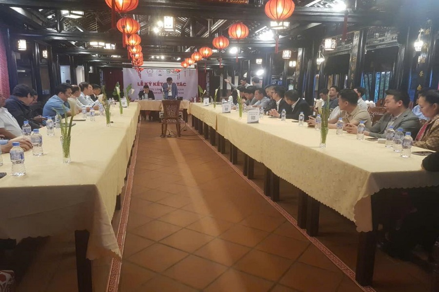 Buổi lễ k&yacute; hợp t&aacute;c giữa HTX L&acirc;m Đồng Đại Ng&agrave;n v&agrave; đối t&aacute;c H&agrave;n Quốc